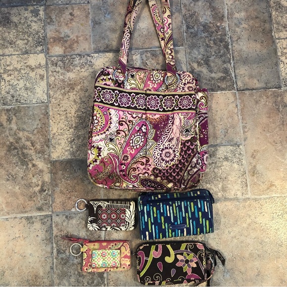 Vera Bradley Handbags - 😎 3/$10 Loved Vera Bradley Lot